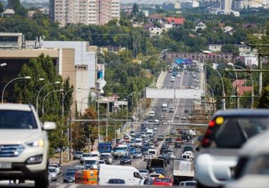 video | De ce este necesar de aplicat sistemul de benzi separate pentru transportul public din Chișinău?